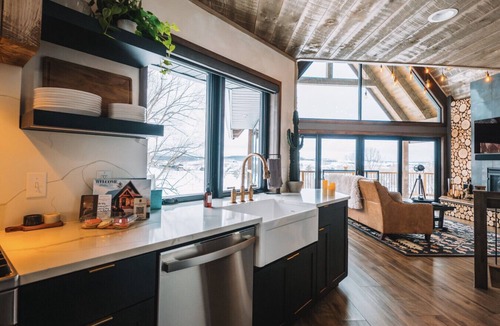 Sugarcreek Cabin | The Forty-Five @ Brandywine Grove