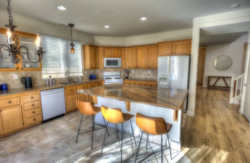 Castaic House | The Lagoon Home Away From Home!