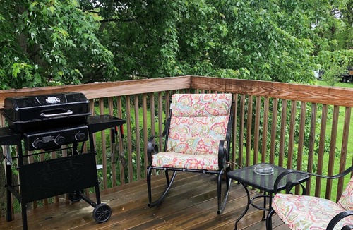 Johnstown House | The Loft- second story, 2 bedroom apt with walk out balcony