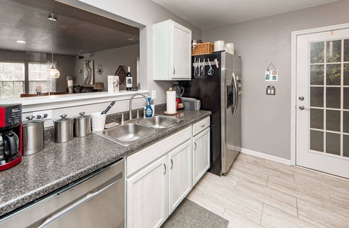 North Charleston House | The Oasis at Sarat