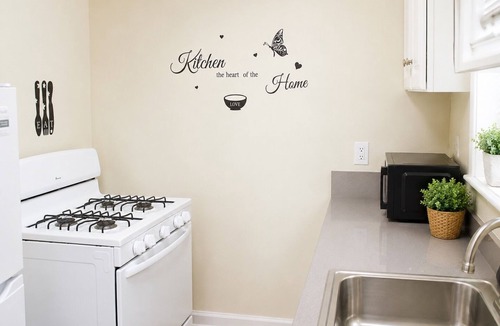 Glendale Apartment | The Sunny City Stay 1 BR in Glendale