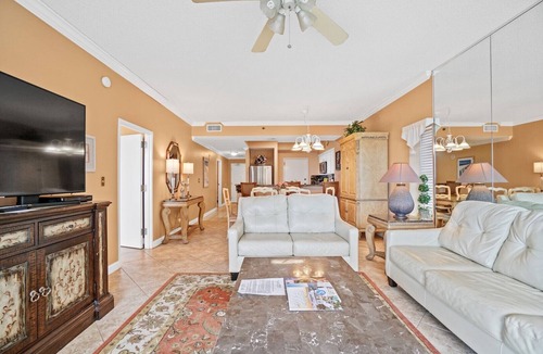 Sandestin Condo | Tides at Top'sl Beach Resort by Panhandle Getaways