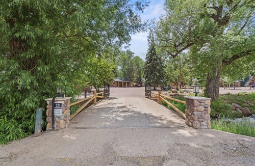 Colorado Springs Cabin | Timber Lodge Cabin #14