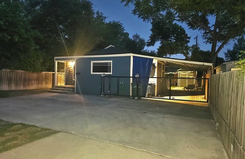 Highland Park House | Tiny-Central@Highland Hills