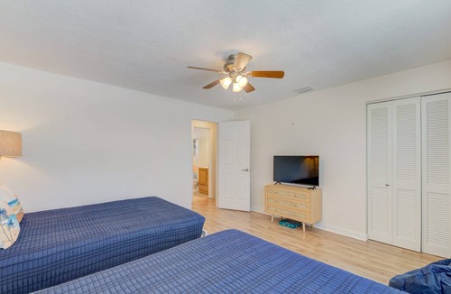 Cape Caneveral Beach Gardens House | Townhome in Cape Canaveral | Blocks from the beach!
