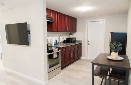 University Hotel | University Serenity Suites 15th