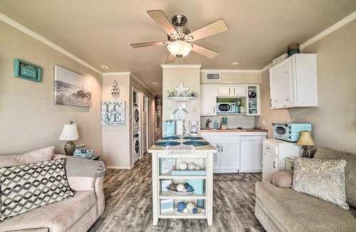 North Beach House | Updated Front Beach Condo w/Resort Amenities!