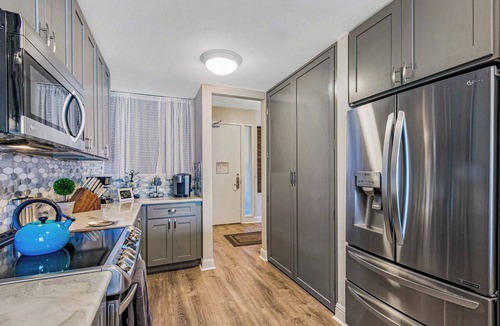 Kahana Condo | UPGRADED-Sands of Kahana #326 OCEANFRONT, 2 Bd Rooms, AC, amazing view, sleeps 6