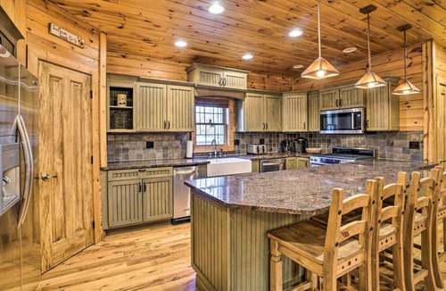 Walhonding House | 'Walhonding Woods' Secluded Farmland Retreat!