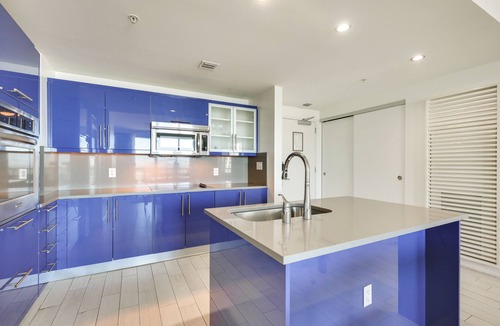 Barrier Island Apartment | Walk to Beach & Dining! Luxe Fort Lauderdale Condo