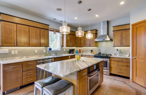 Little Salisbury House | Walk to Beach! Group-Friendly Ocean City Getaway
