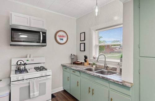 Kamm's Corners Apartment | Walkable Neighborhood of Kamm`s Corners