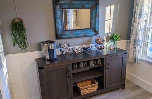 Millersburg House | Walnut Creek Home on a Quiet Country Road