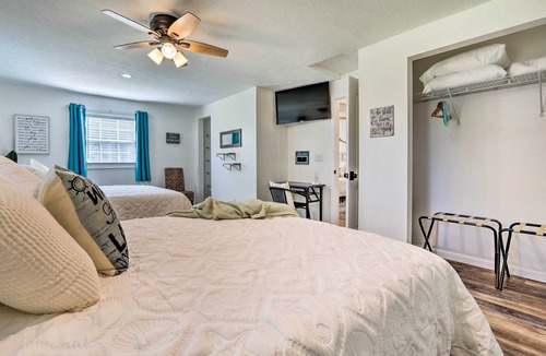 Millersport House | Warm + Cozy Buckeye Lake Home: Yard + Patios!