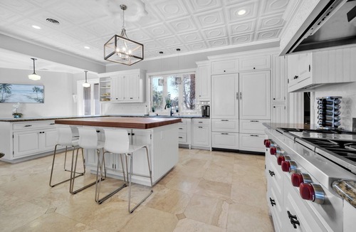 East Fort Lauderdale House | Waterfront Estate with Pool and Dock