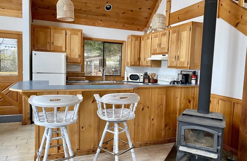 Eastsound Cabin | Waterfront sunset cabin - 2 bedrooms + sleeping loft