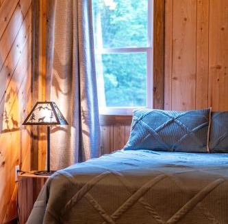 Bladensburg House | Whispering Pines Retreat