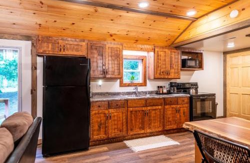Bladensburg House | Whispering Pines Retreat