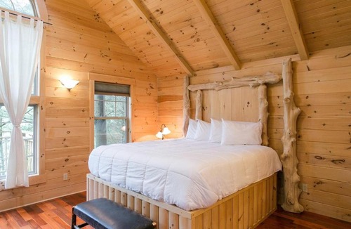 Millersburg House | Whispering Pines Treehouse by Amish Country Lodging