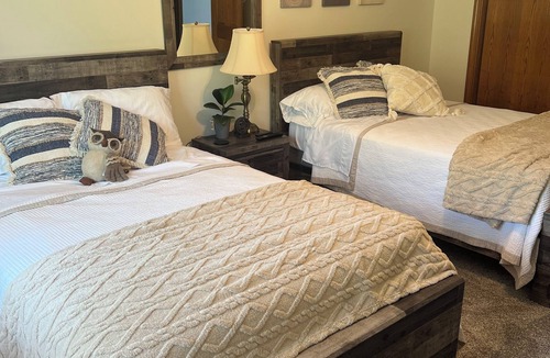 North Canton Other | White Birch Getaway is a perfect place to gather with family and friends!
