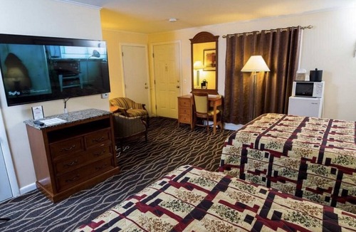Williamstown Hotel | Willows Motel Williamstown