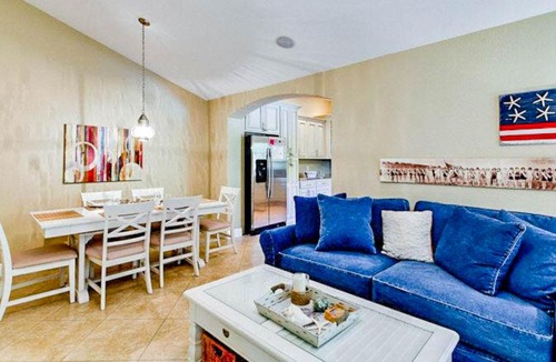 Holmes Beach Hotel | Windshore