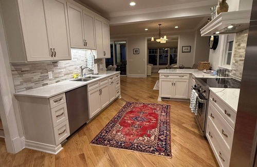 Eatonton House | Wonderful Lake Oconee Cottage in Great Waters of Reynolds with Beautiful Views!