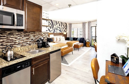 Southwest Orlando Apartment | Zen Nest Studio fully equipped 5 min to Epic - Free Parking - hot tube - pool