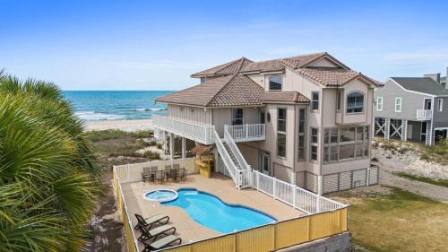 1st Dibs-Beachfront-Pet friendly-Private Pool-Elevator