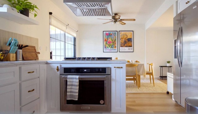 4BR Orange County Home Base | Disneyland, Knott`s, Major international sporting event