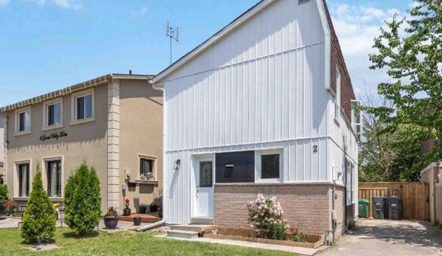 A Basement Studio for 2 in Brampton
