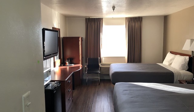 Ameri-Stay Inn & Suites