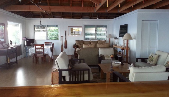 Beautiful Oceanfront Home - Fantastic Views of Waikiki and Diamond Head!