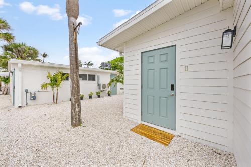 Breakwater Bungalow