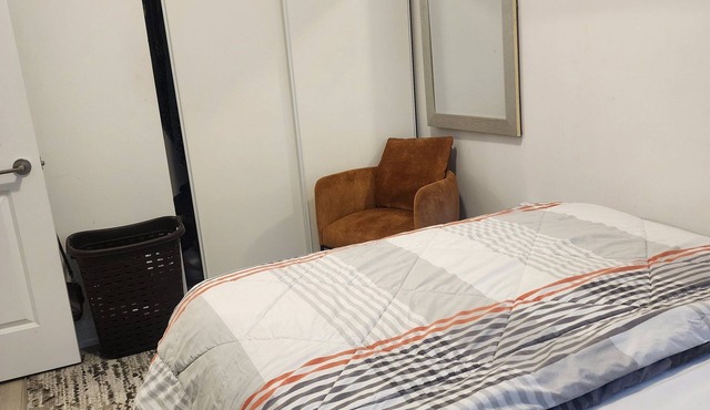 Cozy and Charming Apartment with a living room and bedroom in Brampton in Brampton