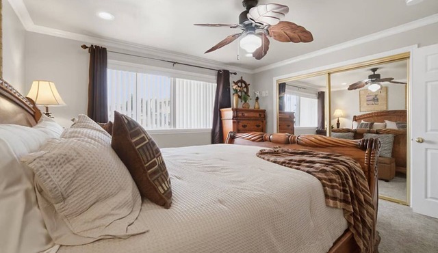 Delightful Ocean Breeze 1-bedroom apartment in San Pedro