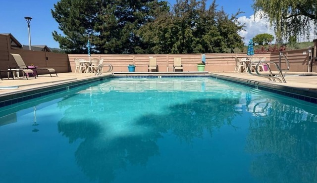 Durango Treehouse | Mountain Views | Hot Tub in Durango