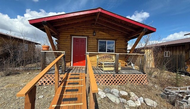 Earthsong Lodge - Two Bedroom Cabin