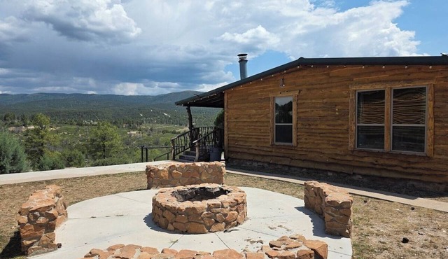 Geronimo Cabin - Fireplace, Lake & Fishing