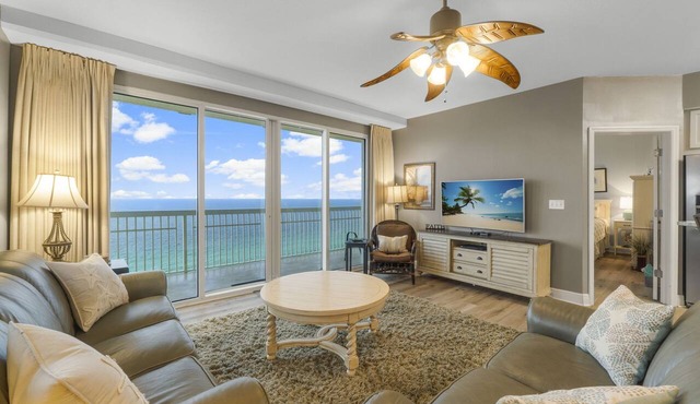GULF FRONT @ CELADON BEACH~3 Bedroom/3 Baths ~Free Beach Service~ Summer Specials