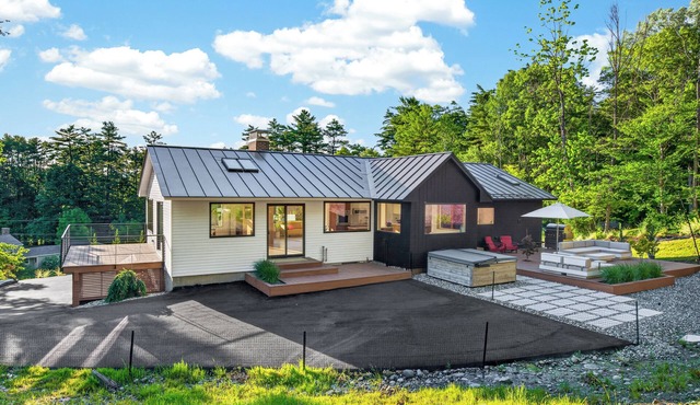 Hanover home - Right in Town, 5 min walk to Dartmouth College!