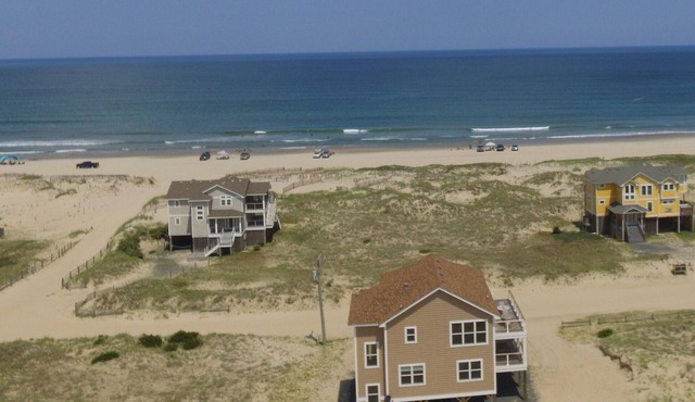 Harper House | 3BR Semi-Oceanfront 4x4 OBX | Ocean Views | Sleeps 6