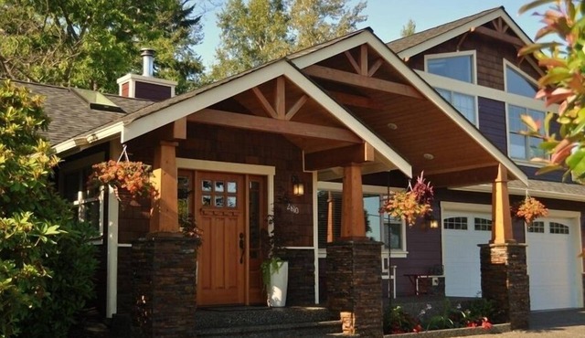 High-End Contemporary Custom Home on 244 Acre Park