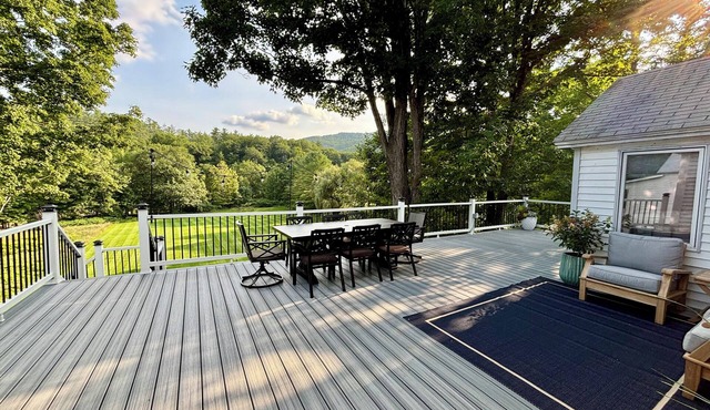 Historic Riverfront House: 5 Bedrooms 3.5 Baths on 5 Acres