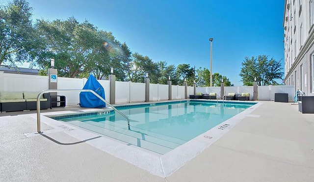 Homey Retreat with Pool - Perfect for Disney Visits | Four Family Ready Rooms