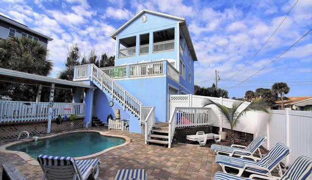 House On Oceanfront Property - Oceanview, Pool, Beach Access, Sleeps 12