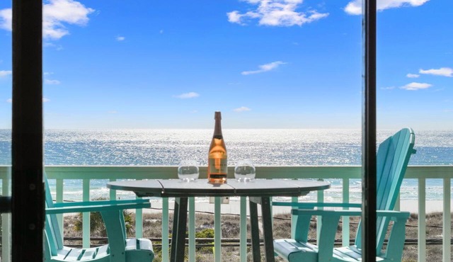 Laguna Beach Gulf Front Condo with Pool