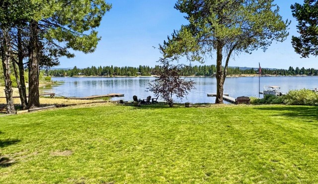 Lake Access on Cascade Lake
