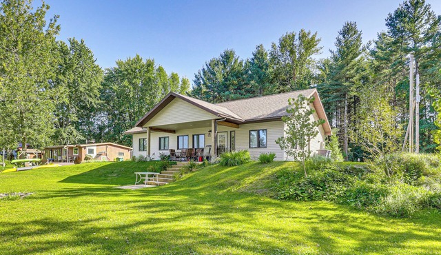 Lake Champlain Retreat w/Grill, Fire Pit!