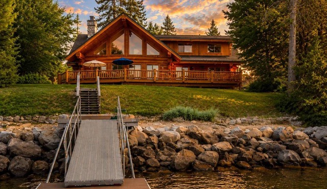 Lakefront Cascade Cabin Private Dock & Games